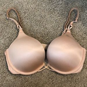 Victoria’s Secret Bombshell Bra 34C